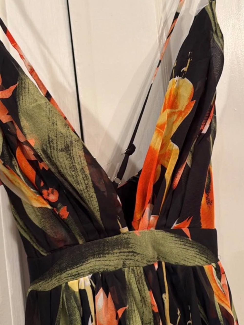 Dress - Picture 3 of 7